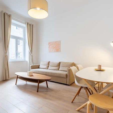Modernes Apartment Im Charmanten Cottage Viertel Виена Екстериор снимка